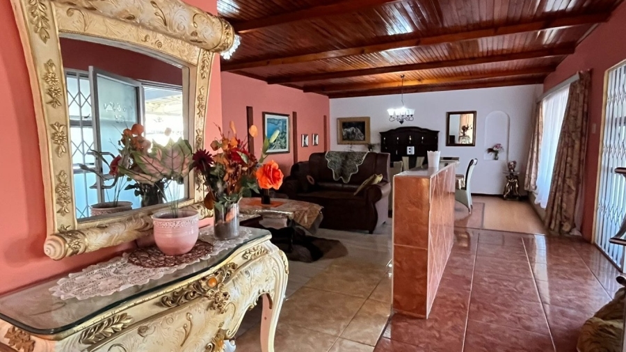 14 Bedroom Property for Sale in Baysville Eastern Cape